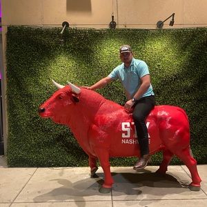 Meet your Posher, Austin